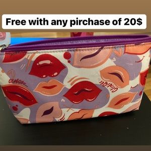 Clinique make up bag